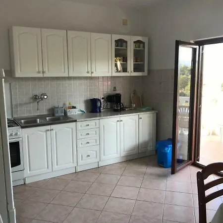 Apartman Mila * Seline